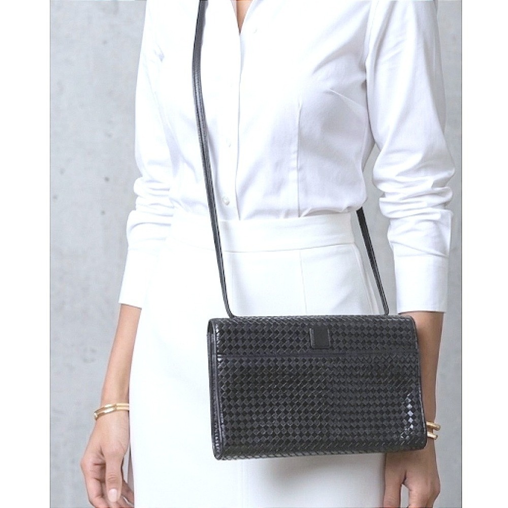 FENDI VTG Woven Leather Crossbody Shoulder Bag | Clutch